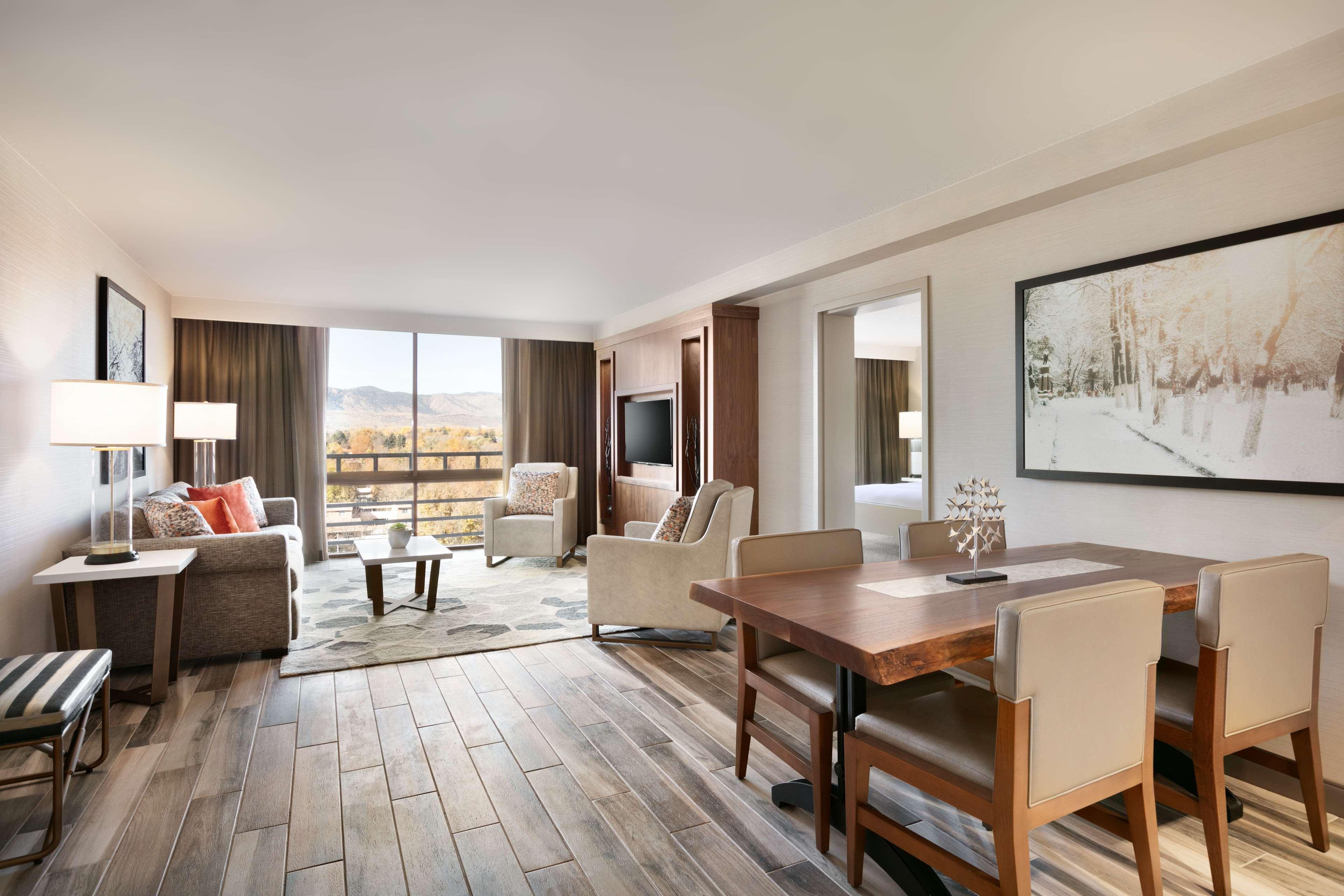 Hilton Fort Collins Extérieur photo