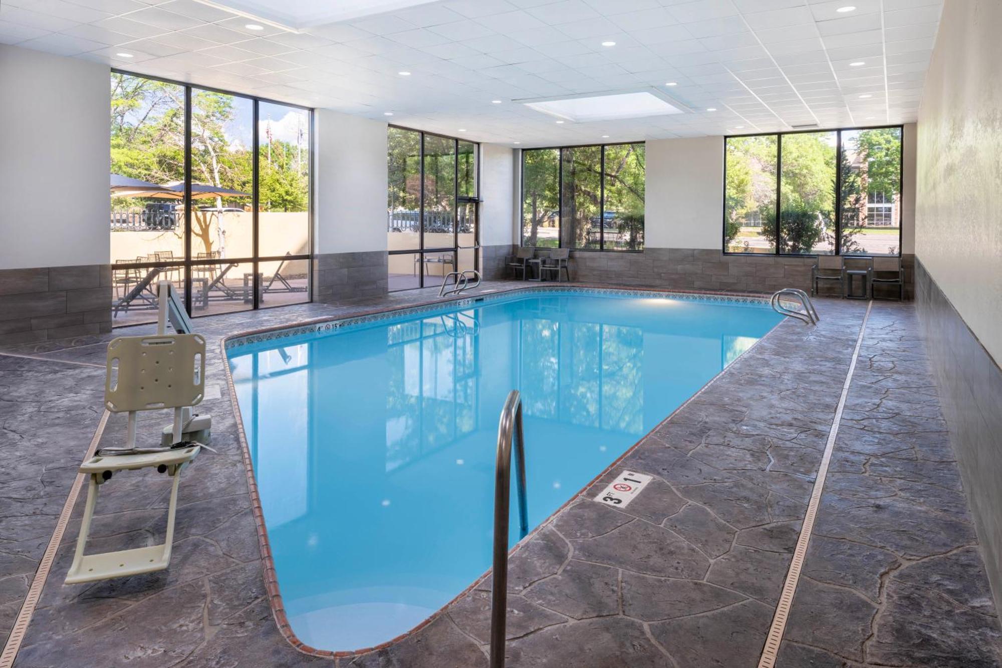 Hilton Fort Collins Extérieur photo